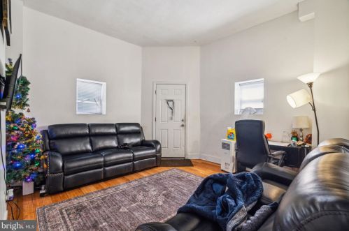 2114 22nd St, Philadelphia PA 19121-1401 exterior