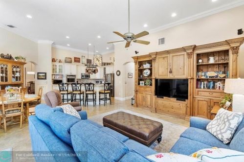 21642 Marigot Dr, Boca Raton FL 33428-4824 exterior