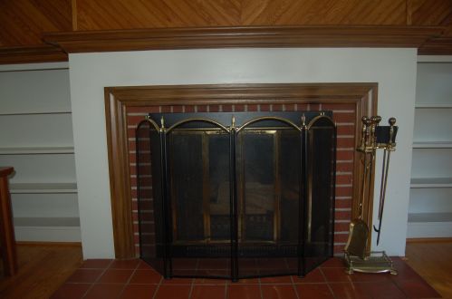 3325 Poinsettia Ave, Grand Rapids MI 49508-2567 exterior