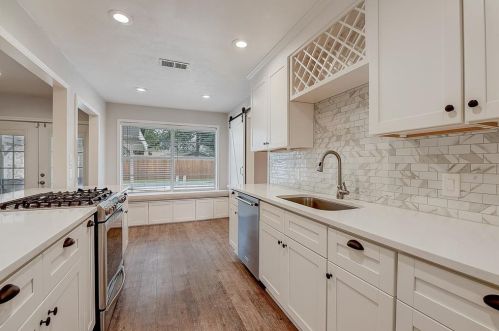 3316 Arawak Pl, Dallas TX 75234-2201 exterior