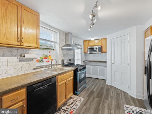 2969 Aramingo Ave, Philadelphia PA 19134-4404 exterior