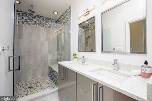 412 M St, Washington DC 20002-3421 exterior