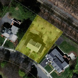 155 Dorset Rd, Newton MA 02468-1453 aerial view