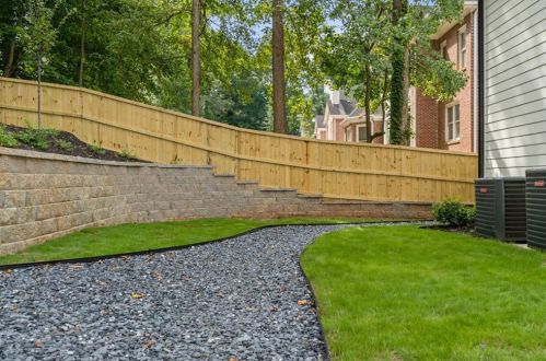 3918 Flowerland Dr, Atlanta GA  30319-1806 exterior