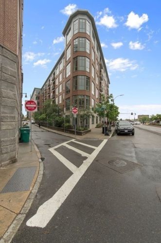 150 Dorchester Ave, Boston MA exterior