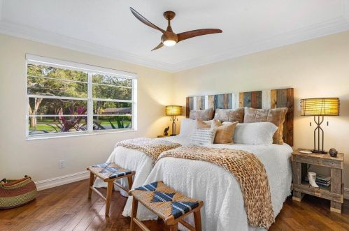 2901 24th Ter, Boca Raton FL  33431-6203 exterior