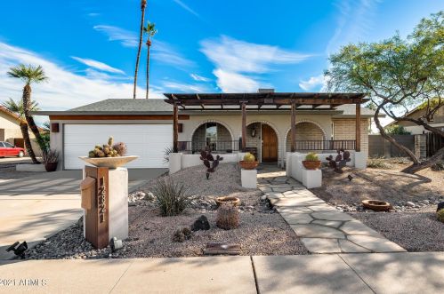 12821 28th Way, Phoenix, AZ 85032-6503