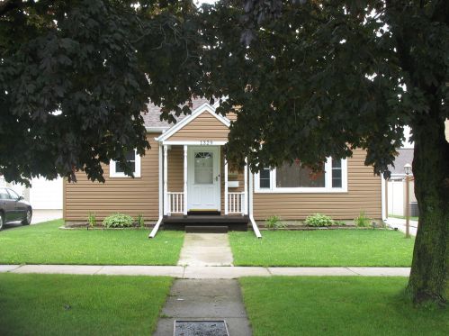 1329 22 St, Manitowoc WI 54220-5508 exterior