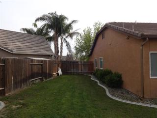 12508 Sable Point Dr, Bakersfield CA  93312-6859 exterior