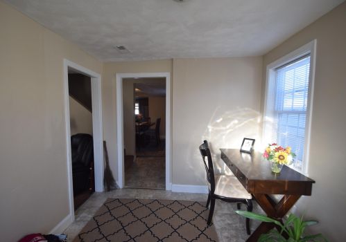 153 Main St, Seabrook NH 03874-4673 exterior