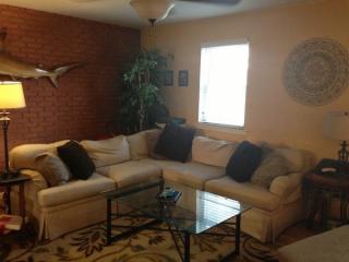 4826 Tibben St, Philadelphia PA  19128-4526 exterior