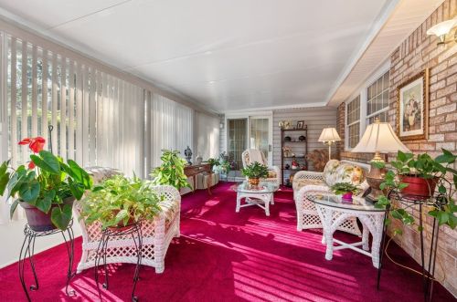 681 Carnival Dr, Pittsburgh PA 15239-2628 exterior