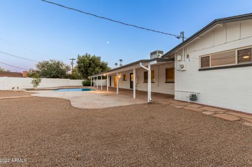 10837 38 Pl, Phoenix AZ 85044-8202 exterior