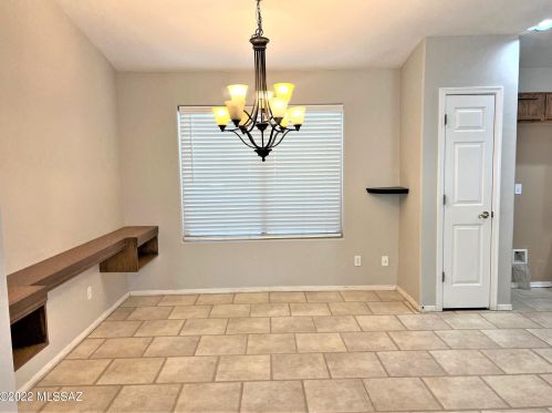 8870 Mountain Spring Dr, Tucson AZ  85747-5659 exterior