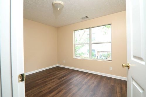 4202 Par 3 Way, Lithonia GA 30038-1817 exterior