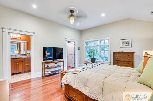 419 Middlesex Ave, Metuchen NJ 08840-1419 exterior