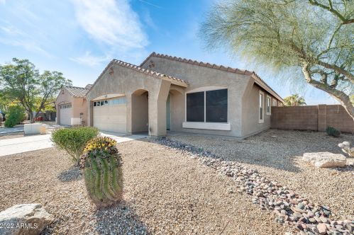 7104 31st Dr, Phoenix AZ  85041-9324 exterior