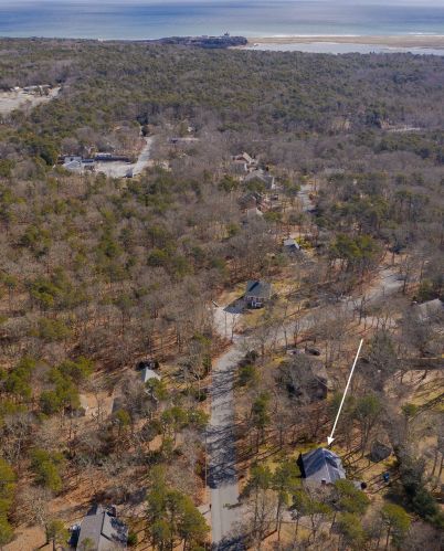 250 Candlewood Dr, Eastham MA 02642-2288 exterior