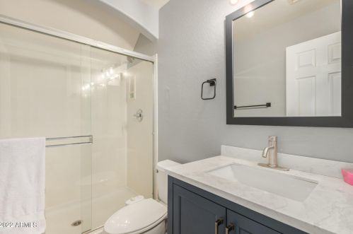 2122 Apache Rain Rd, Phoenix AZ  85085-5084 exterior