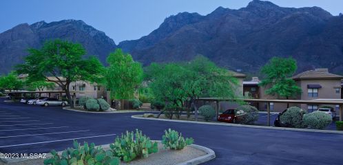 5800 Kolb Rd, Tucson AZ  14276-0908 exterior