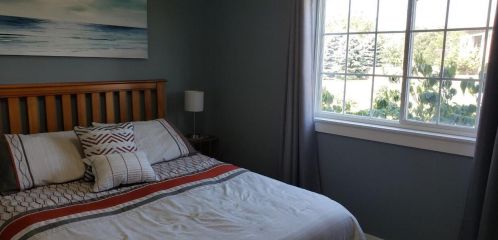 251 Eastowne Dr, Meskegon MI  49444-3757 exterior