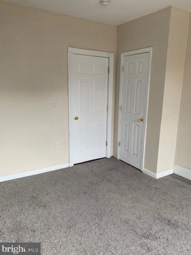 404 Olden Ave, Trenton NJ 08638-4327 exterior