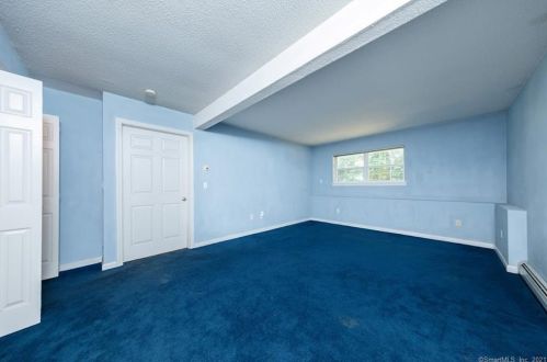 36 Picabo St, Killingly CT 06239-1533 exterior