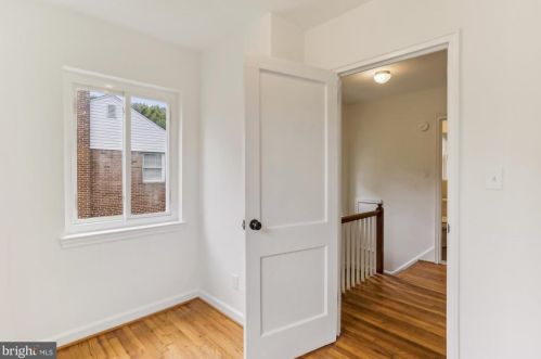 7309 16 Ave, Silver Spring MD 20912-7043 exterior