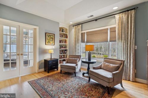 11409 Palatine Dr, Rockville MD  20854-1453 exterior