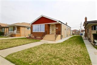 8523 Kildare Ave, Chicago, IL 60652-3615