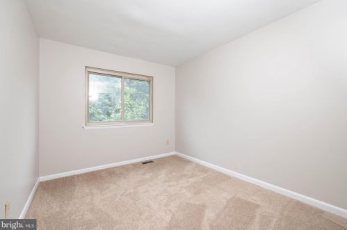 11 Liborio Ln, New Castle DE 19720-4653 exterior