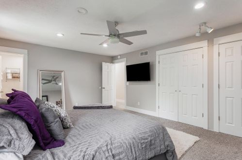 4675 Blue Grass Dr, Grand Rapids MI 49546-6231 exterior