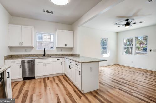 1401 Mcclelland Ave, Atlanta GA  30344-1610 exterior