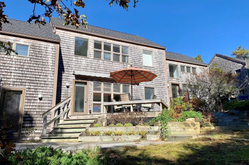 20 Elder Ln, Eastham, MA 02642-2145