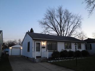 8217 Fairmount Ave, Milwaukee, WI 53218-3616