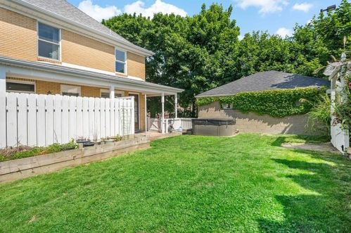 253 Prospect St, Pittsburgh PA 15211-1848 exterior