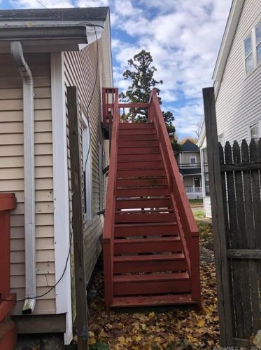 26 Jefferson St, Norwalk CT 06851-4606 exterior