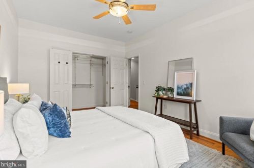 442 Manor Pl, Washington DC  20010-1714 exterior