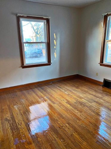 1313 54 St, Milwaukee WI 53214-3404 exterior