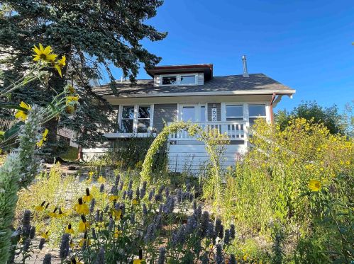 622 18 Ave, Duluth MN 55812-1314 exterior