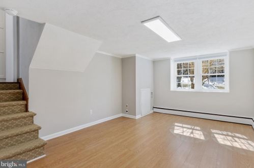 423 Old Lancaster Rd, Berwyn PA exterior