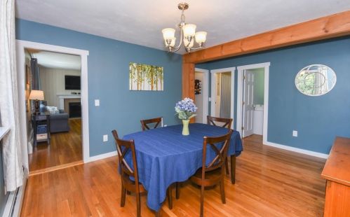 183 Main St, Plaistow NH 03865-3034 exterior