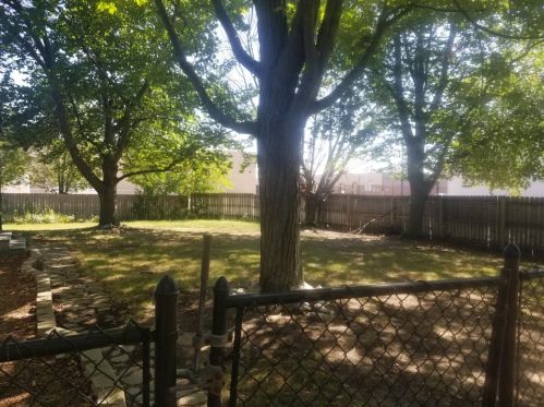 3308 Maple Grove Rd, Meskegon MI 49441-4138 exterior