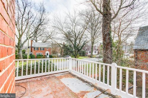 9512 Saybrook Ave, Silver Spring MD 20901-3034 exterior