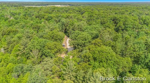 5124 Putnam Rd, Meskegon MI 49445-9500 exterior