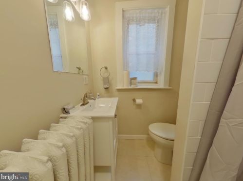 135 56 St, Philadelphia PA 19131-1310 exterior