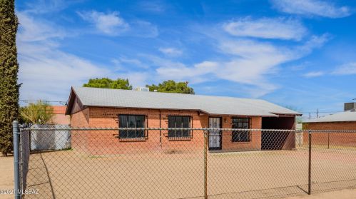 2402 Jefferson Ave, Tucson AZ  85711-6636 exterior