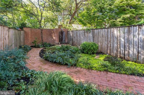 13 9, Washington DC 20001-4427 exterior