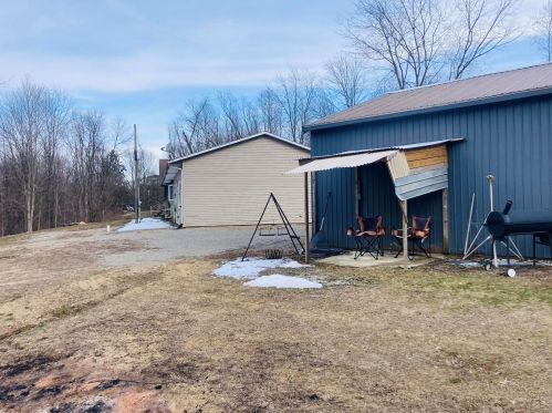 19040 Mckenzie St, Cassopolis MI  49031-9462 exterior