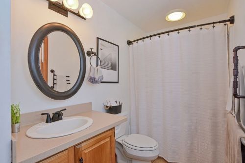 44 Etre Dr, Worcester MA 01604-1408 exterior